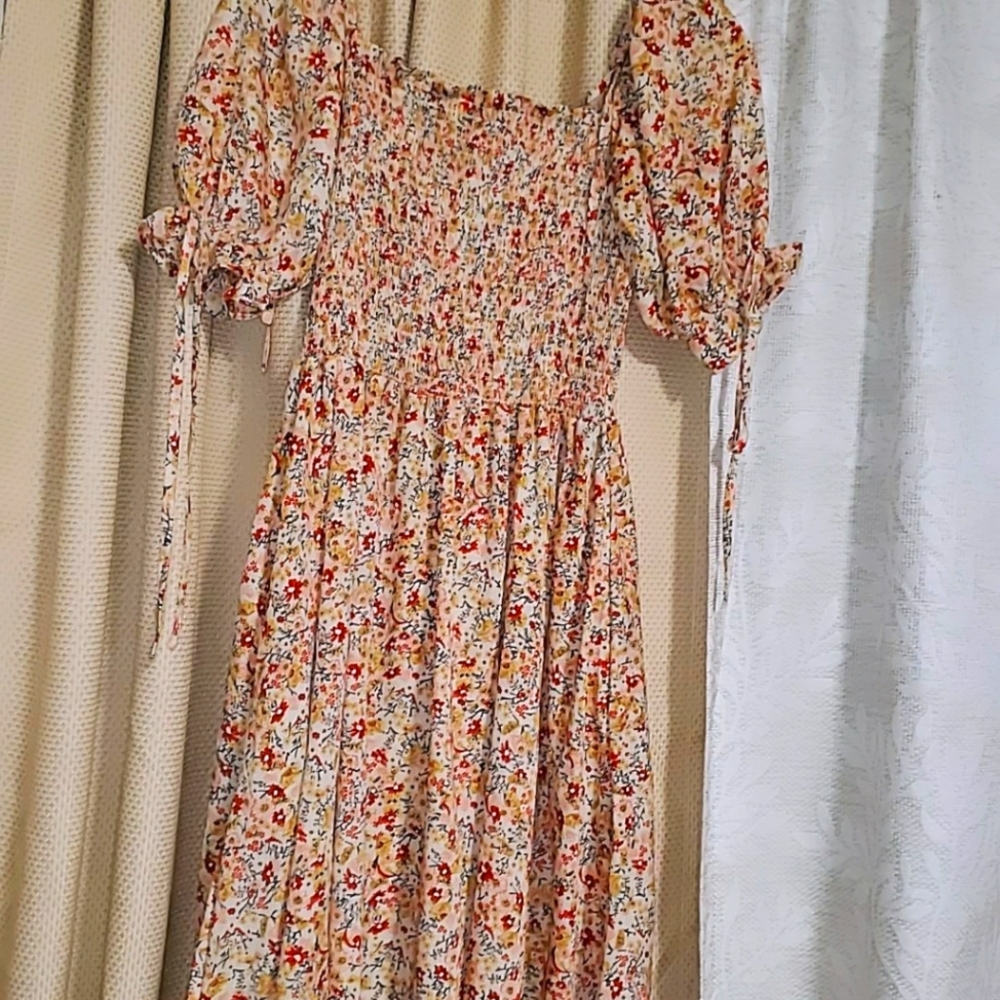 Flowy dress